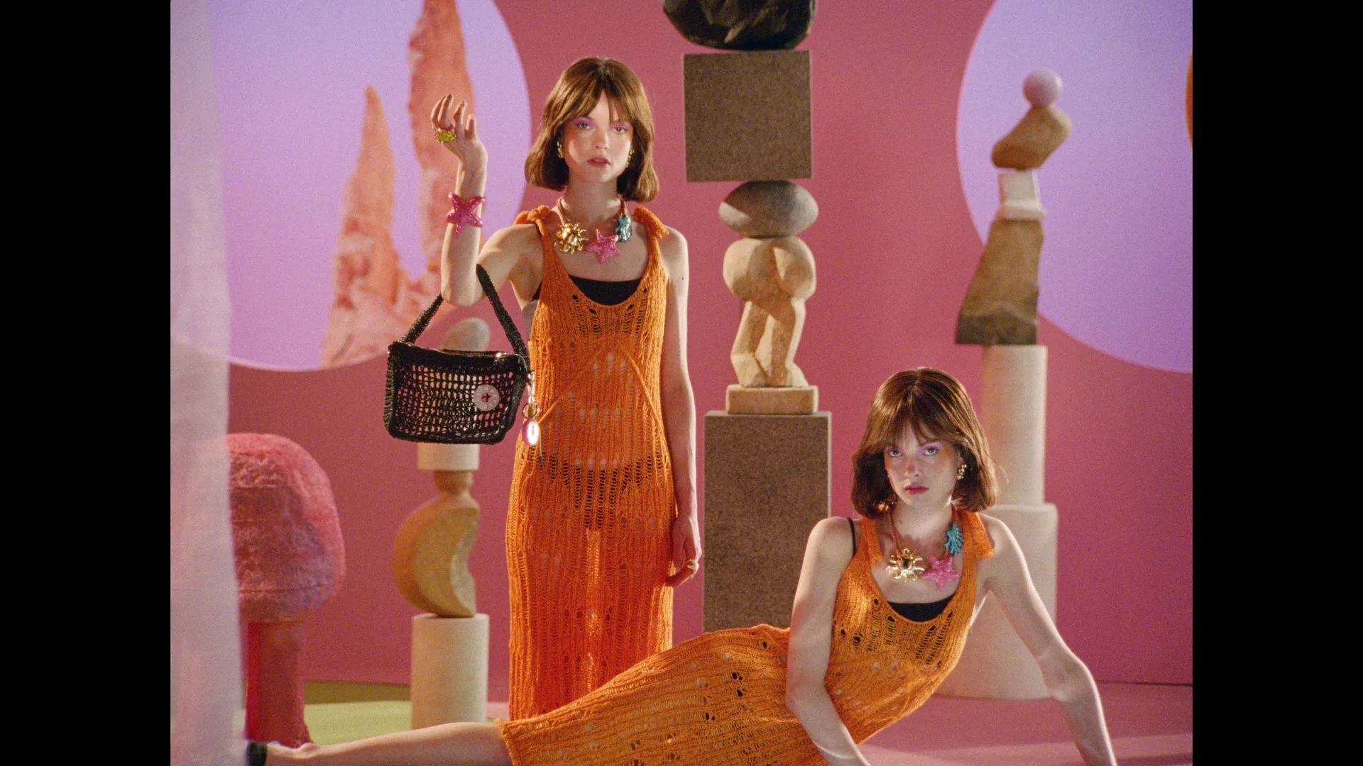 Bimba y Lola: Canada